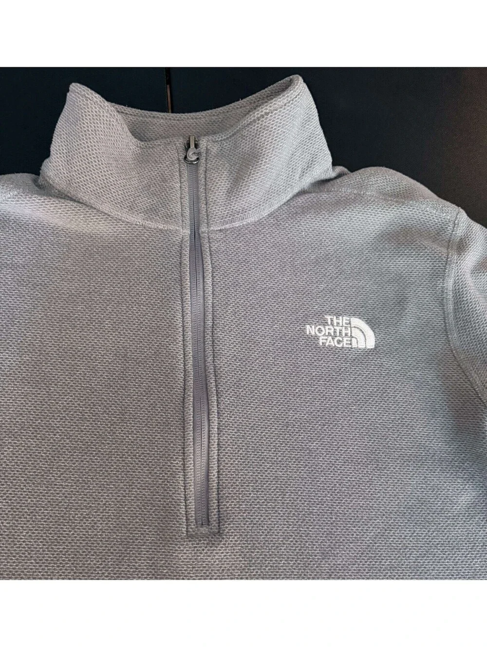 The North Face Jacket Leo 1/4 Zip Fleece Pullover Knit Sweater Men’s MEDIUM GREY